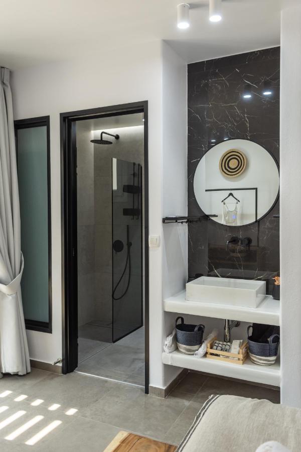 Orama Suites Milos Adamantas  Exteriér fotografie