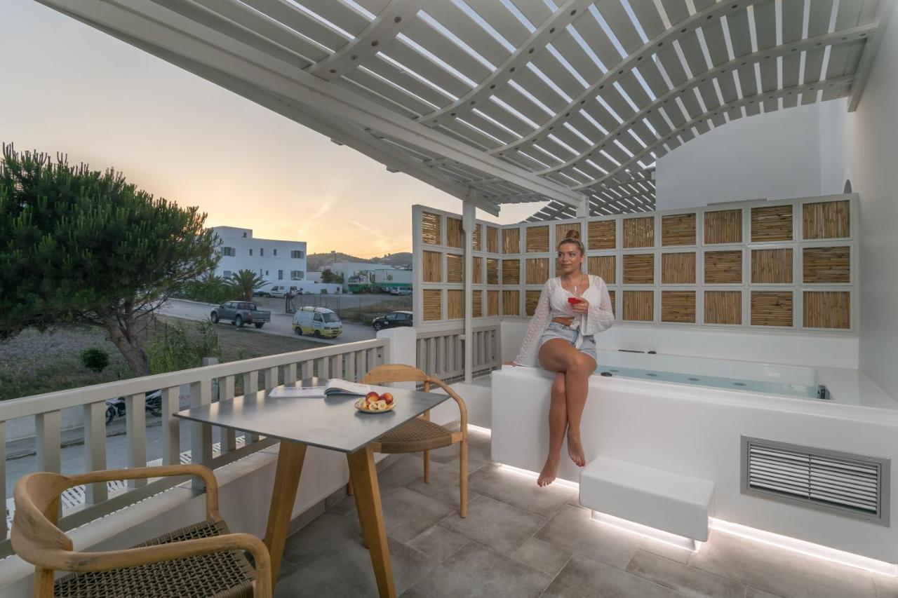 Orama Suites Milos Adamantas  Exteriér fotografie